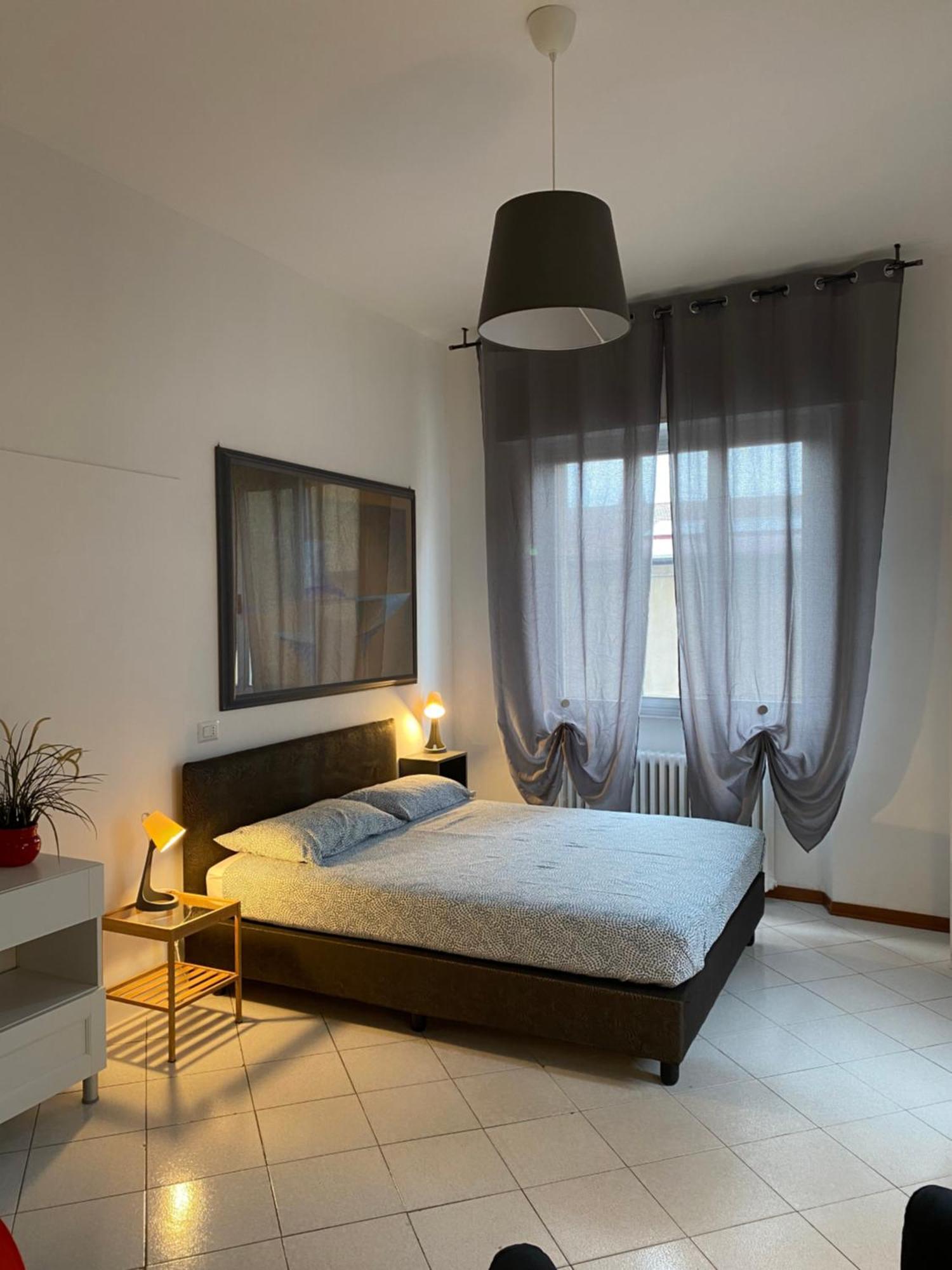 Civico 8 Hotel Prato  Buitenkant foto