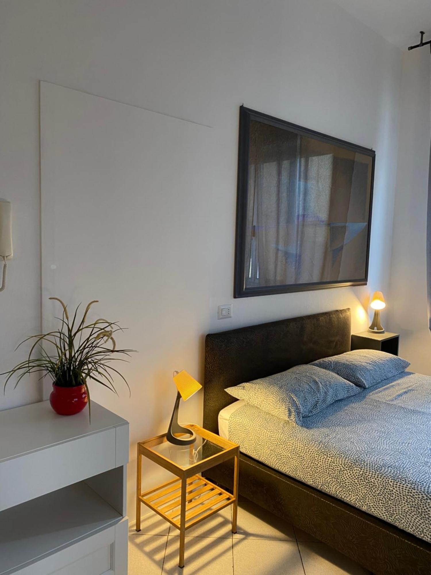 Civico 8 Hotel Prato  Buitenkant foto